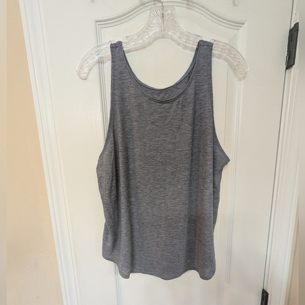 Under Armour Women's Heather Gray Tank Top with Cut Out Back